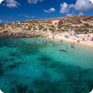 Hondoq ir-Rummien Bay Gozo