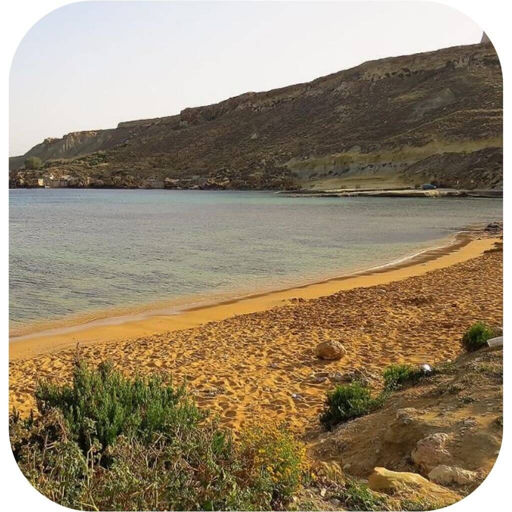 Ġnejna Bay