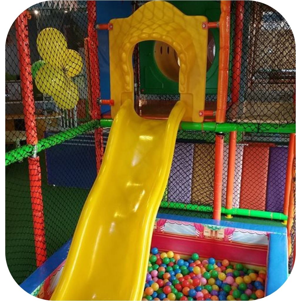 Zeffie's playhouse Żabbar
