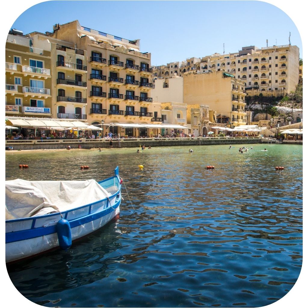Xlendi Bay