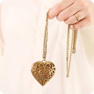 heart locket necklace