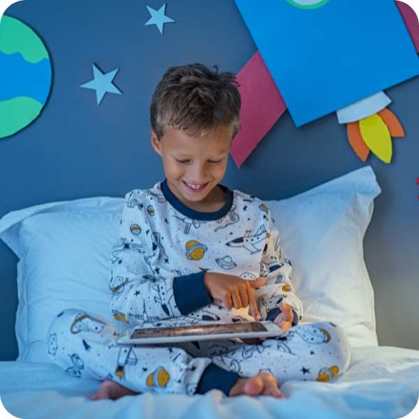 Screen Time Before Bed How Bad Is It Really? Island Bebe